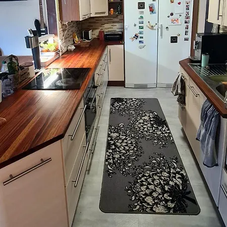 Viihtyisae Ja Kodikas Omakotitalo Isolla Pihalla Appartement Lohja